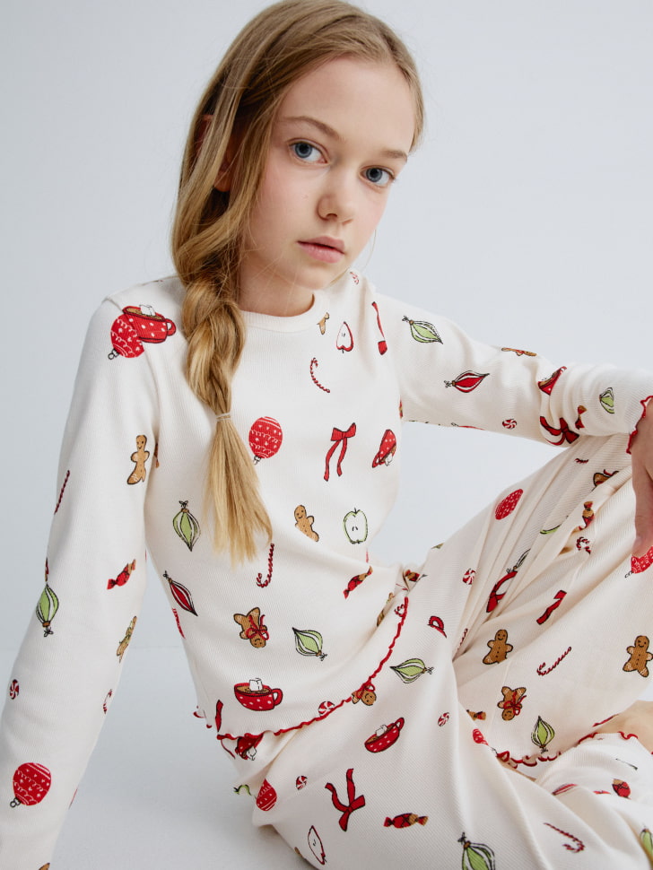 новогодняя пижама с принтом для девочек 4680798781426 с промокодом