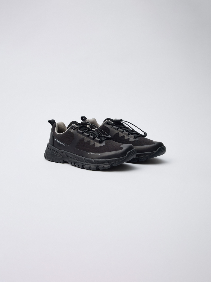 кроссовки-хайкеры из россии вид сбоку