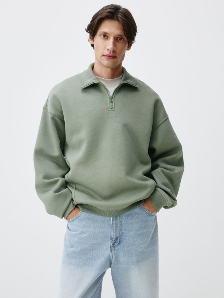 свитшот oversize fit с воротником 4680798677750 фотография