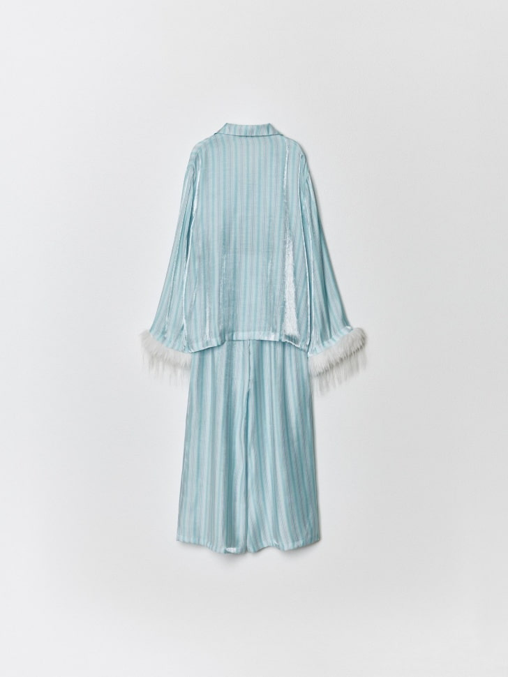 пижама из рубашки и брюк в полоску для девочек 4610517126931 по распродаже