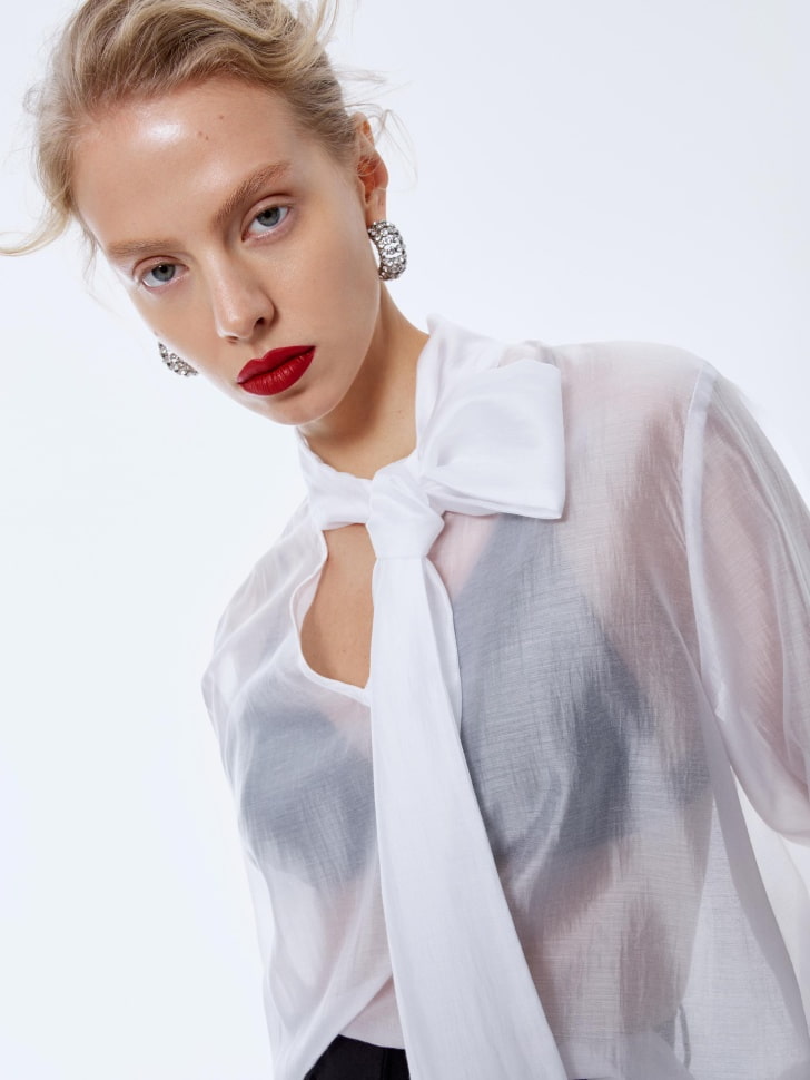 полупрозрачная блузка с бантом 4680798734057 в интернет магазине