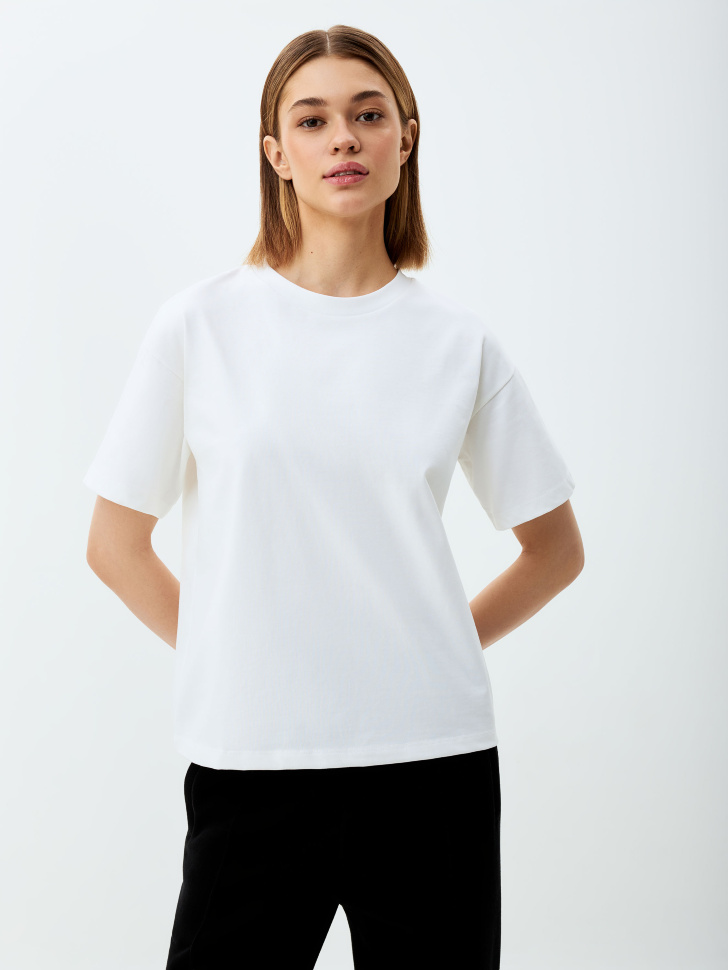

Футболка KATE OVERSIZE FIT
