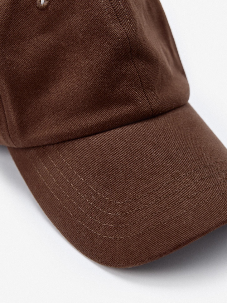 хлопковая бейсболка от бренда sela вид слева