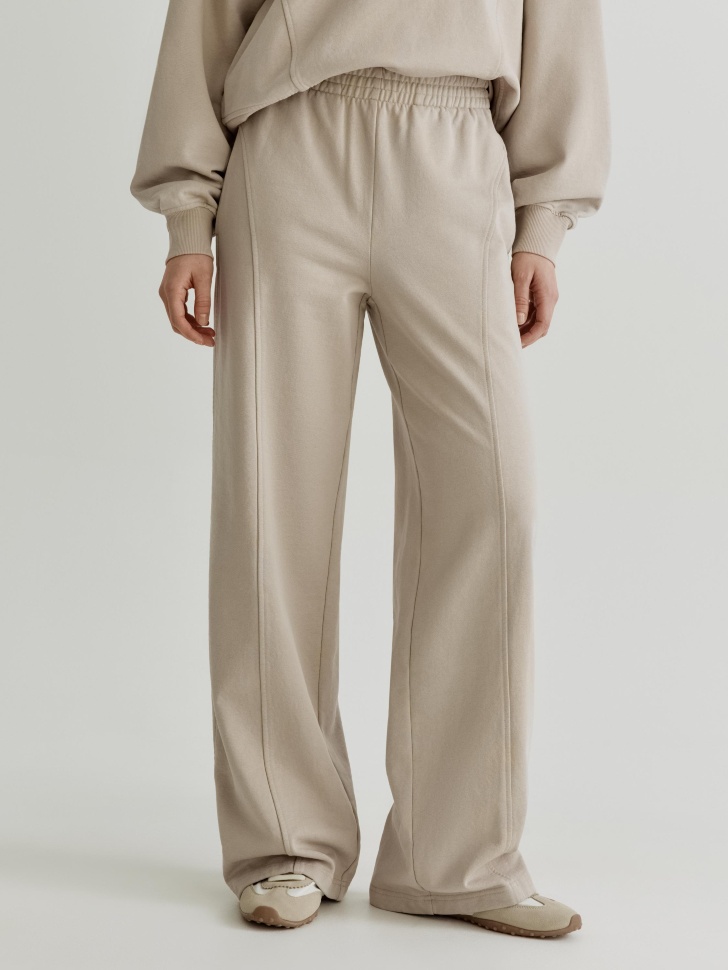 прямые брюки из футера от бренда sela вид слева