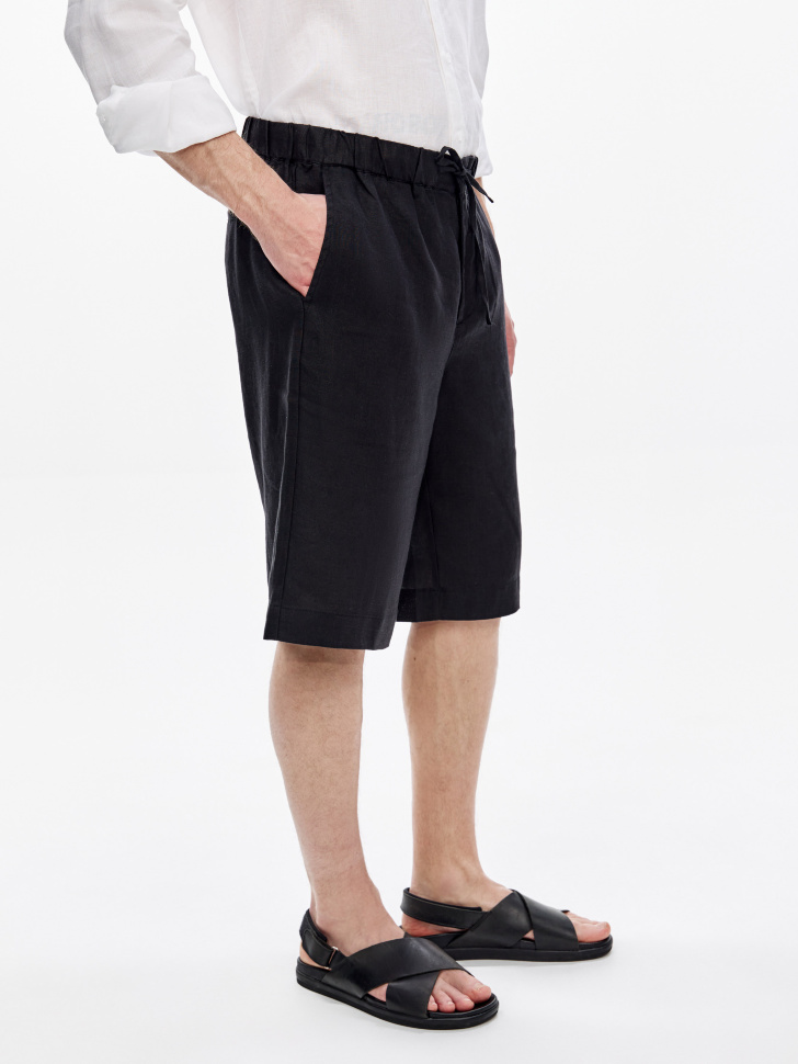 шорты из 100% премиального льна по цене 3999 руб вид справа