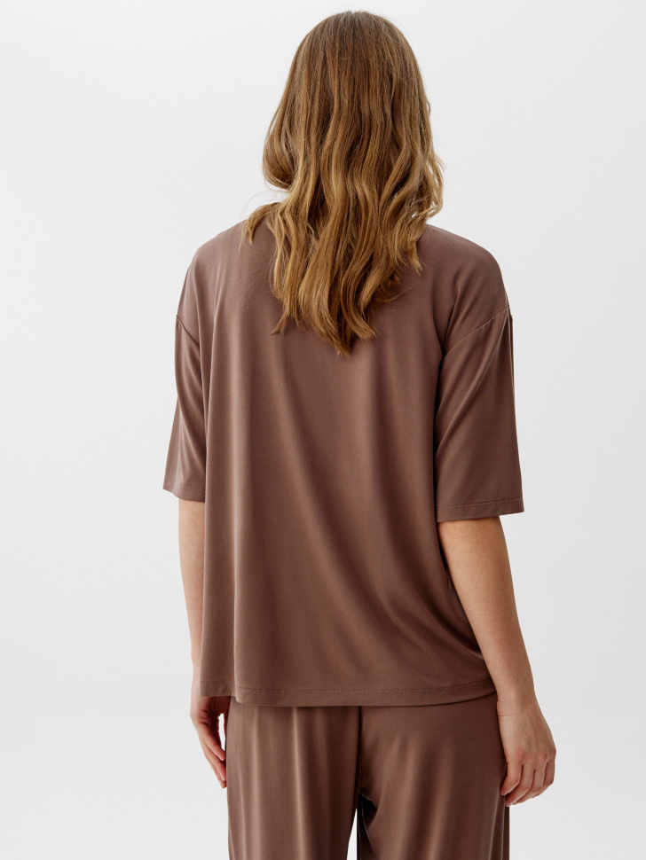 футболка оверсайз из смесовой вискозы по цене 1599 руб вид справа