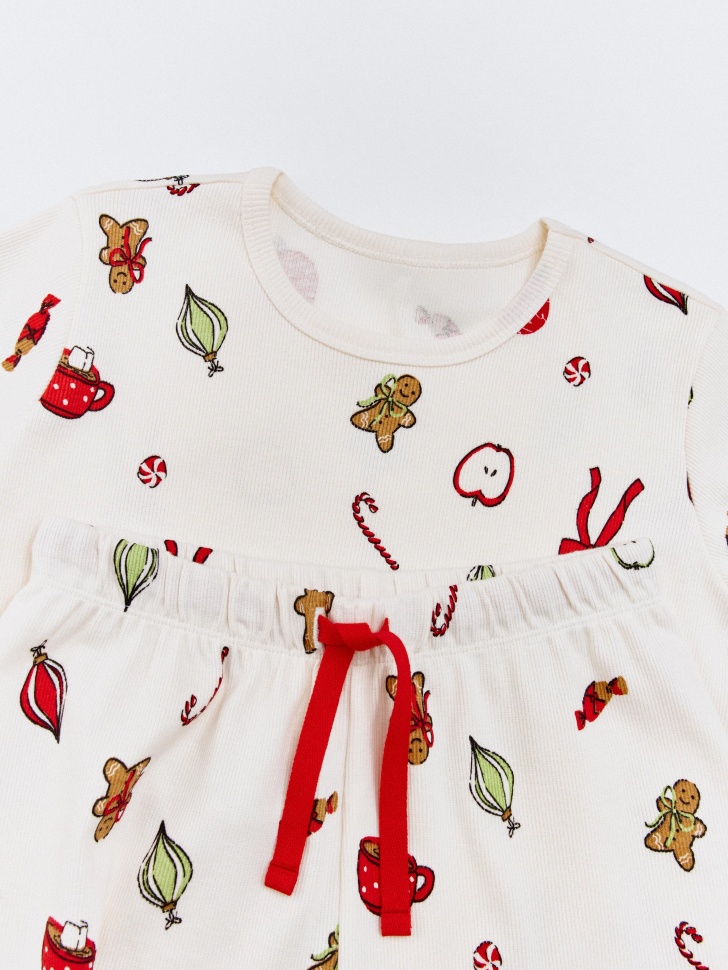 новогодняя пижама с принтом для девочек 4680798782522 с промокодом