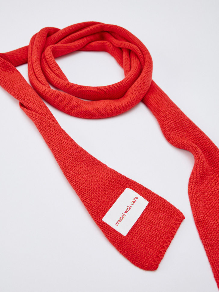 узкий шарф-галстук с содержанием шерсти от бренда sela вид слева