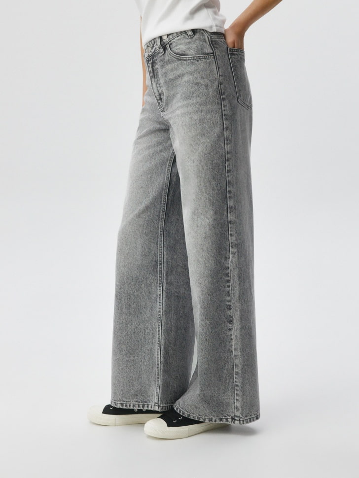 Джинсы WIDE LEG из коллекции SELA ARCHIVE. Фото №5