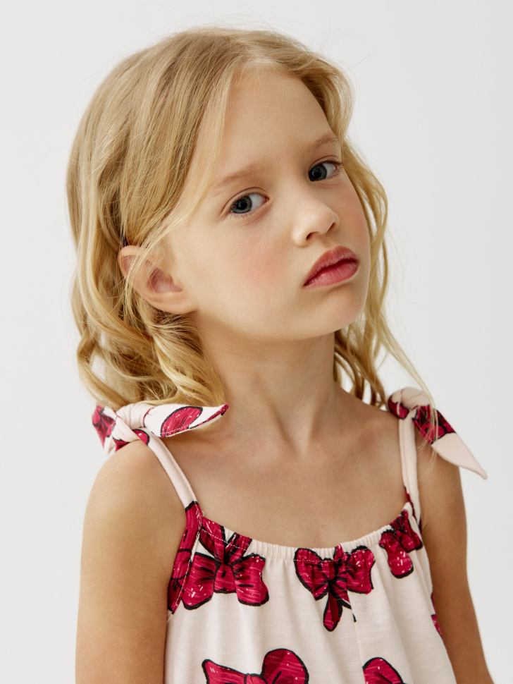 летний трикотажный комбинезон для девочек из россии вид сбоку