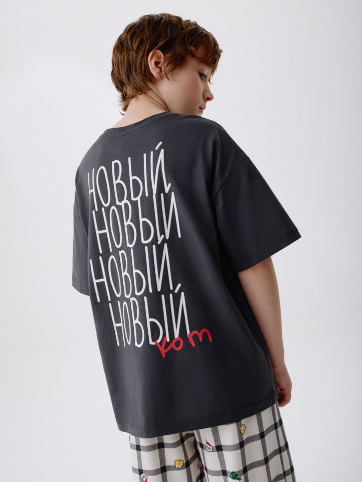 пижама с новогодним принтом для мальчиков 4680798800097 по акции