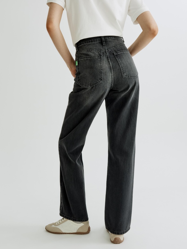 широкие джинсы 411 из органического хлопка по цене 3599 руб вид справа
