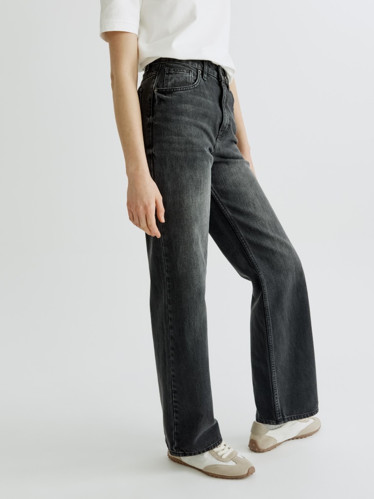 широкие джинсы 411 из органического хлопка из россии вид сбоку