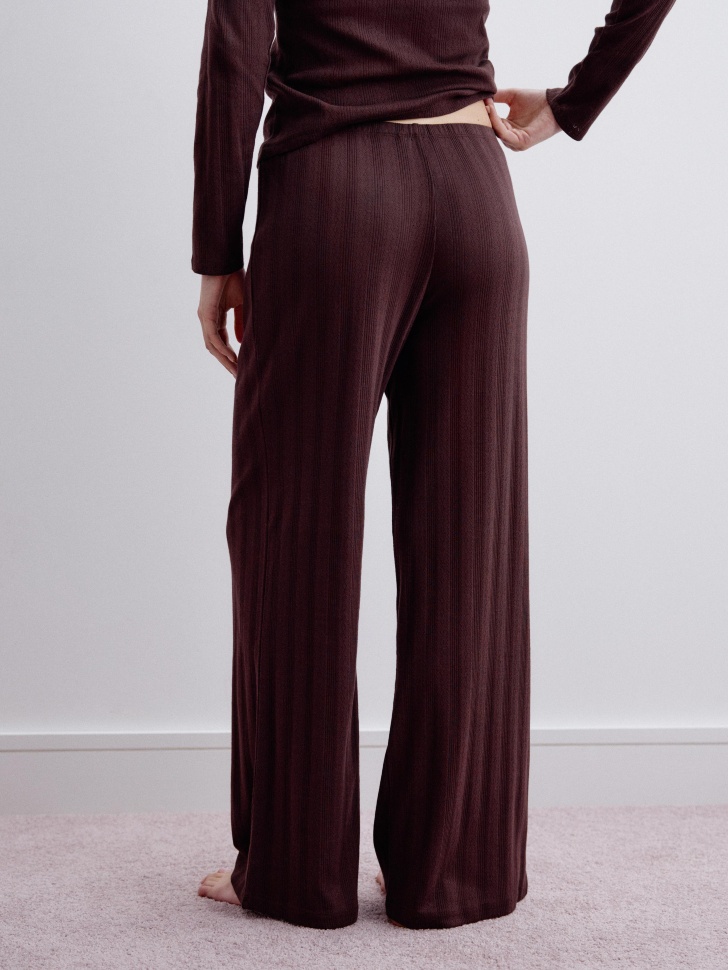 домашние брюки с рельефным узором из россии вид сбоку