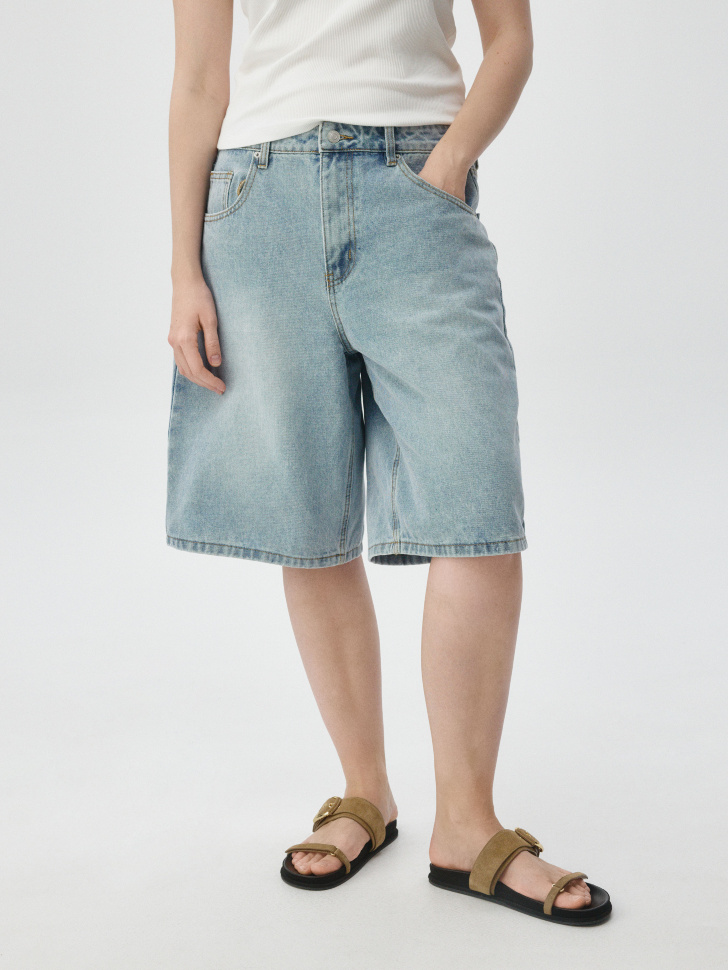 джинсовые шорты loose bermuda 4680704673012 с промокодом