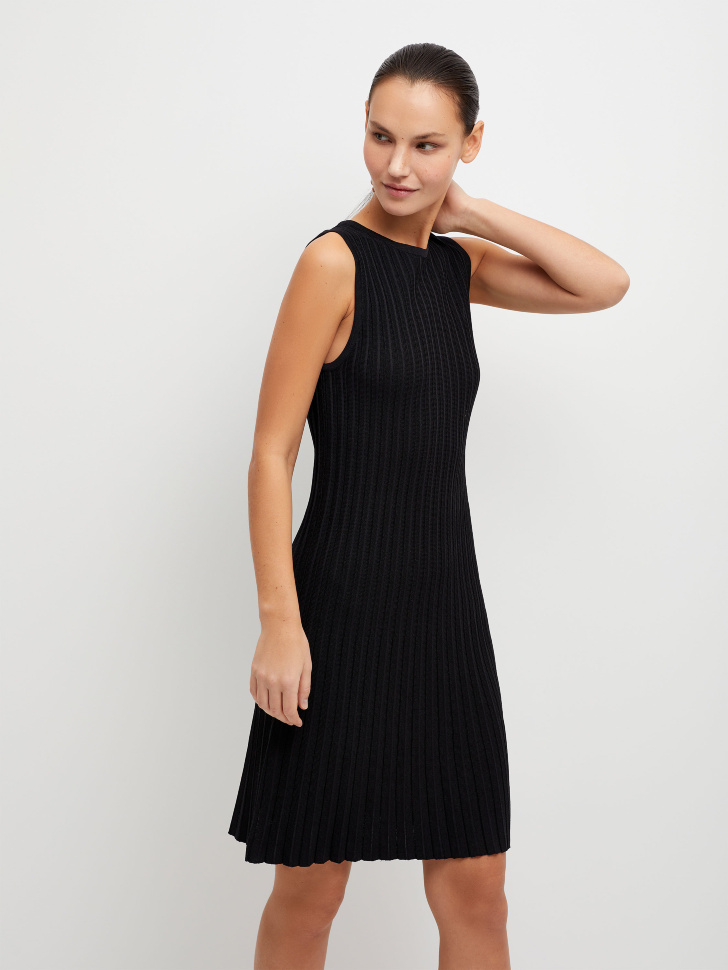 Вязаное платье в рубчик (черный, XL) от Sela