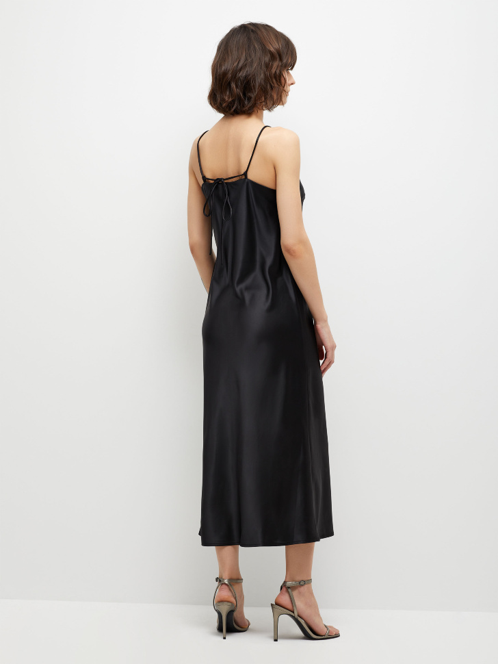 Сатиновое платье миди (черный, M) от Sela