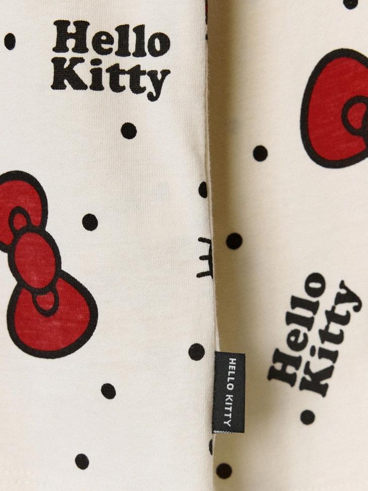 Лонгслив с принтом Hello Kitty для девочек. Фото №6