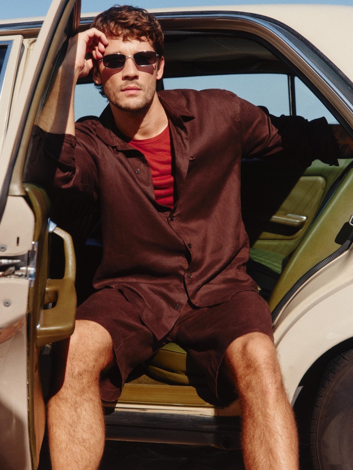 шорты из 100% премиального льна от бренда sela вид слева