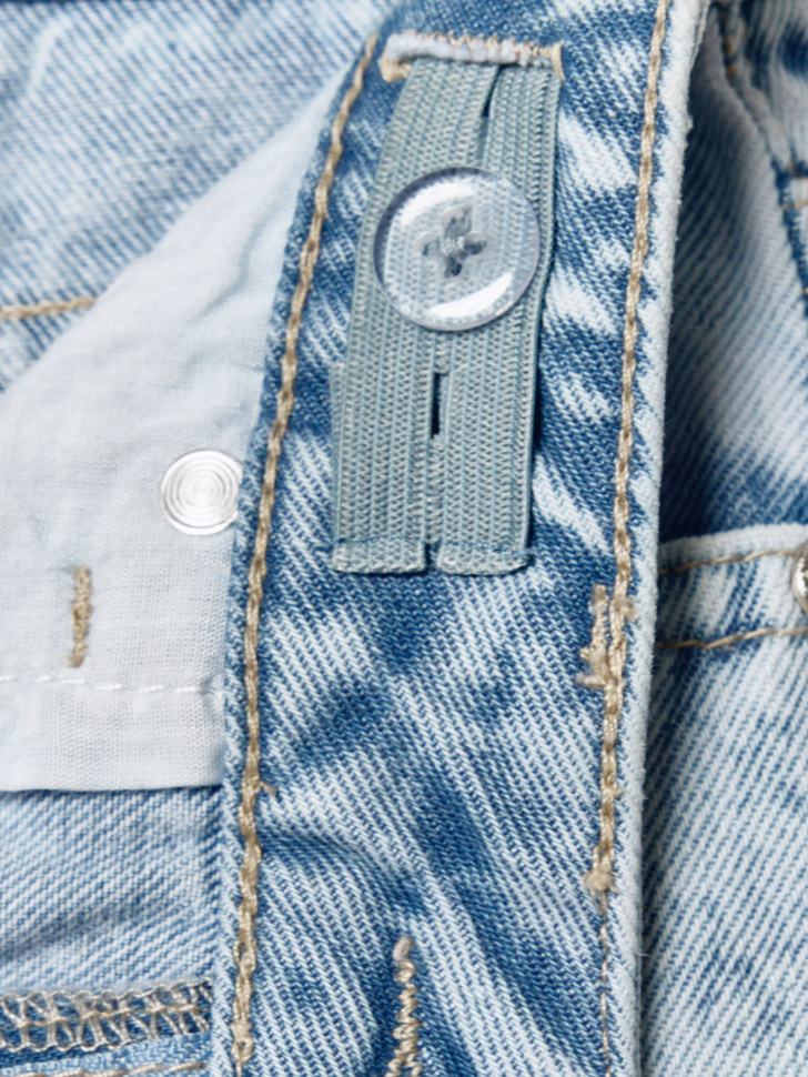 джинсовые шорты с разрезами для девочек винтажного стиля с лицевой стороны