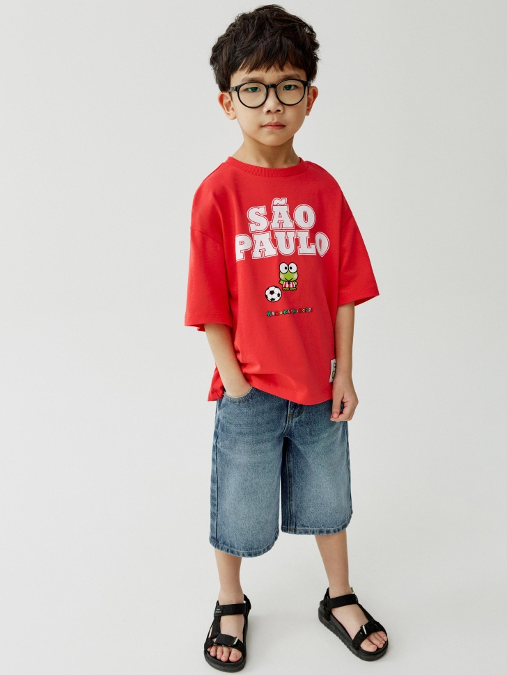 футболка оверсайз с принтом для мальчиков от бренда sela вид слева