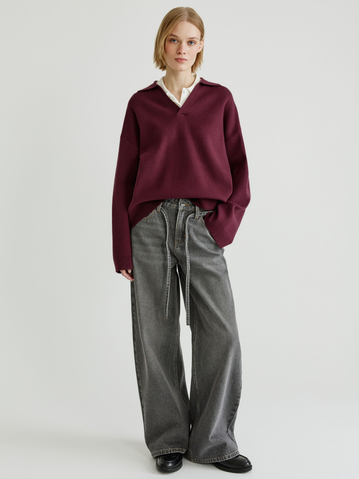 вязаный джемпер с воротником поло от бренда sela вид слева