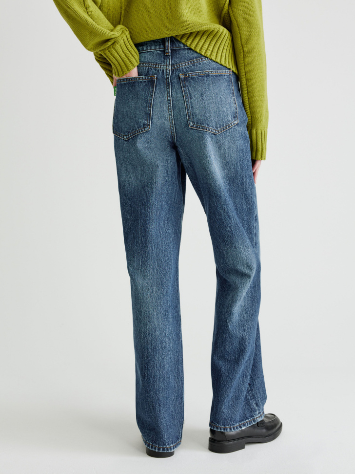 джинсы 411 wide leg из органического хлопка по цене 3599 руб вид справа