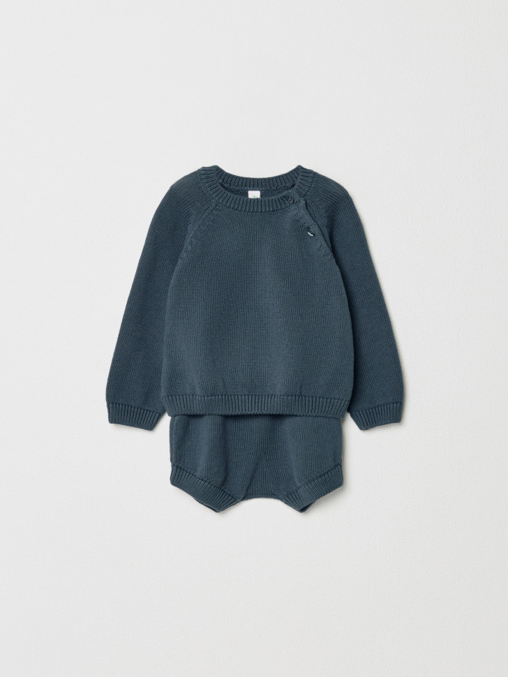 комплект из джемпера и шорт для малышей от бренда sela вид слева