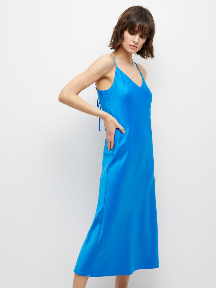 Сатиновое платье миди (синий, M) от Sela