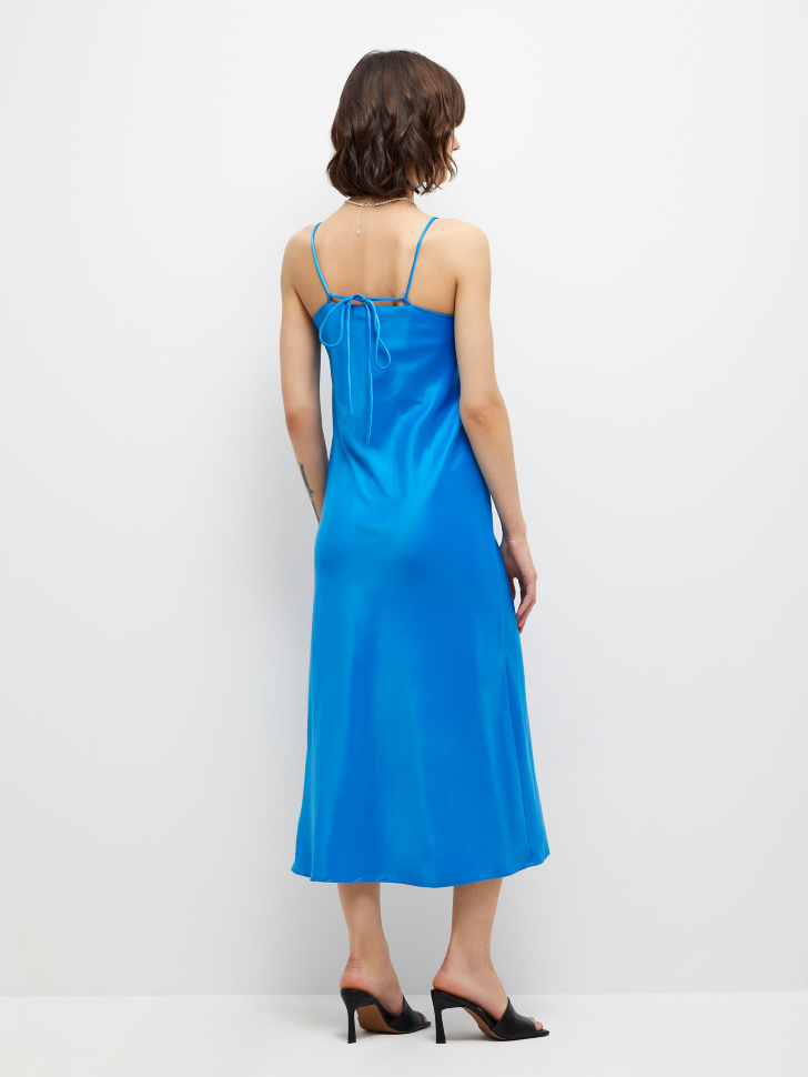 Сатиновое платье миди (синий, M) от Sela