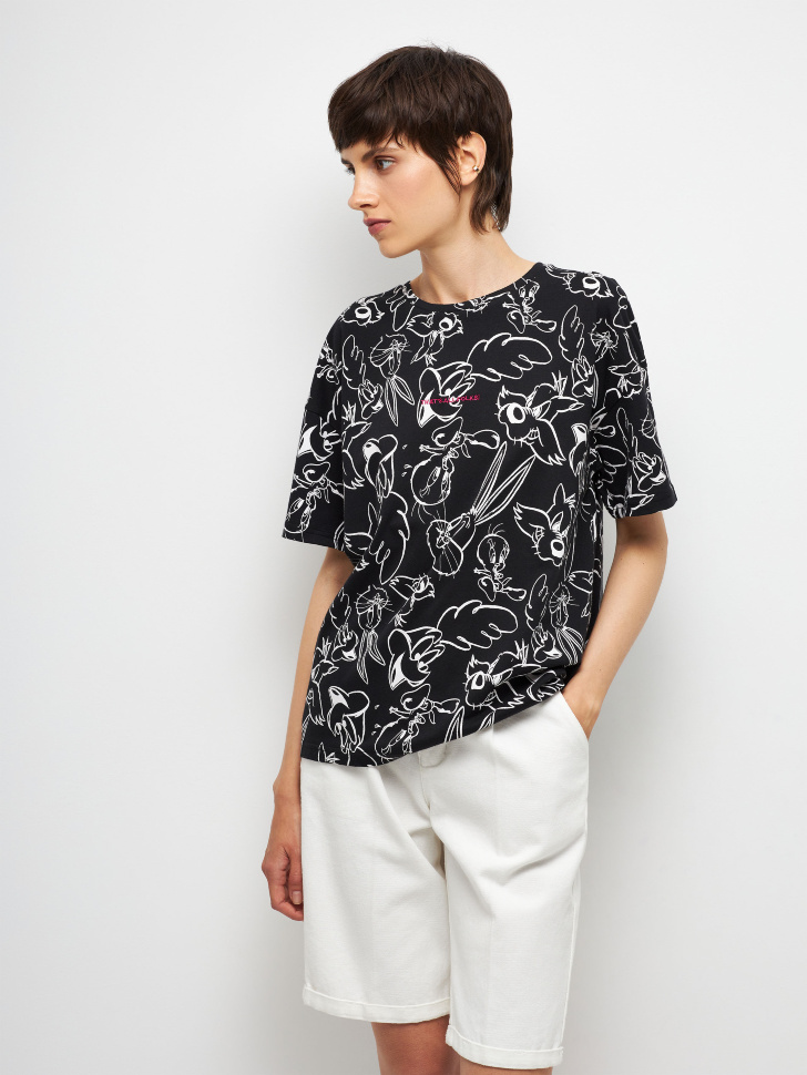 

Футболка DIANA OVERSIZE FIT с принтом Looney Tunes, Черный