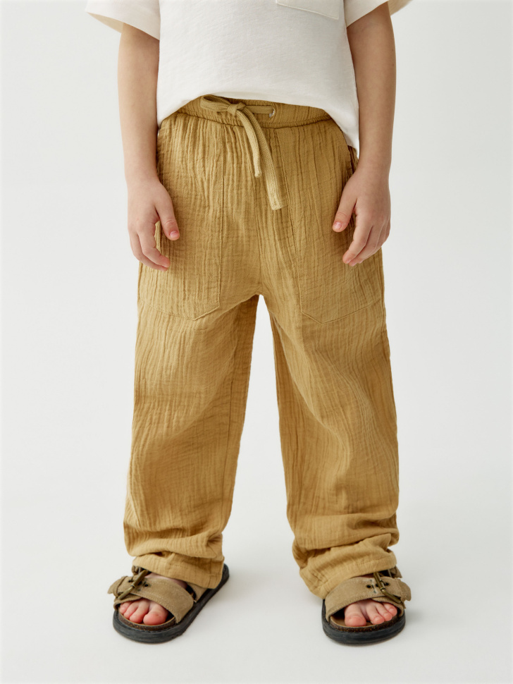 брюки из муслина для мальчиков от бренда sela вид слева