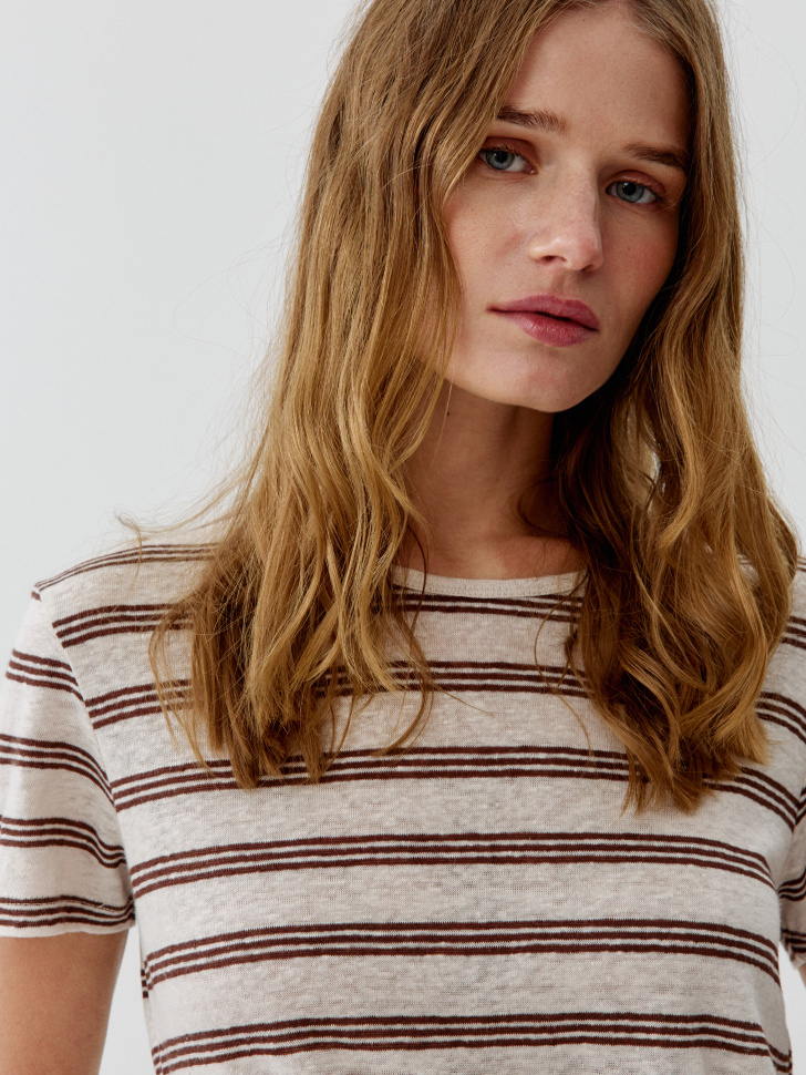 футболка полупрозрачная из льна в полоску по цене 2799 руб вид справа