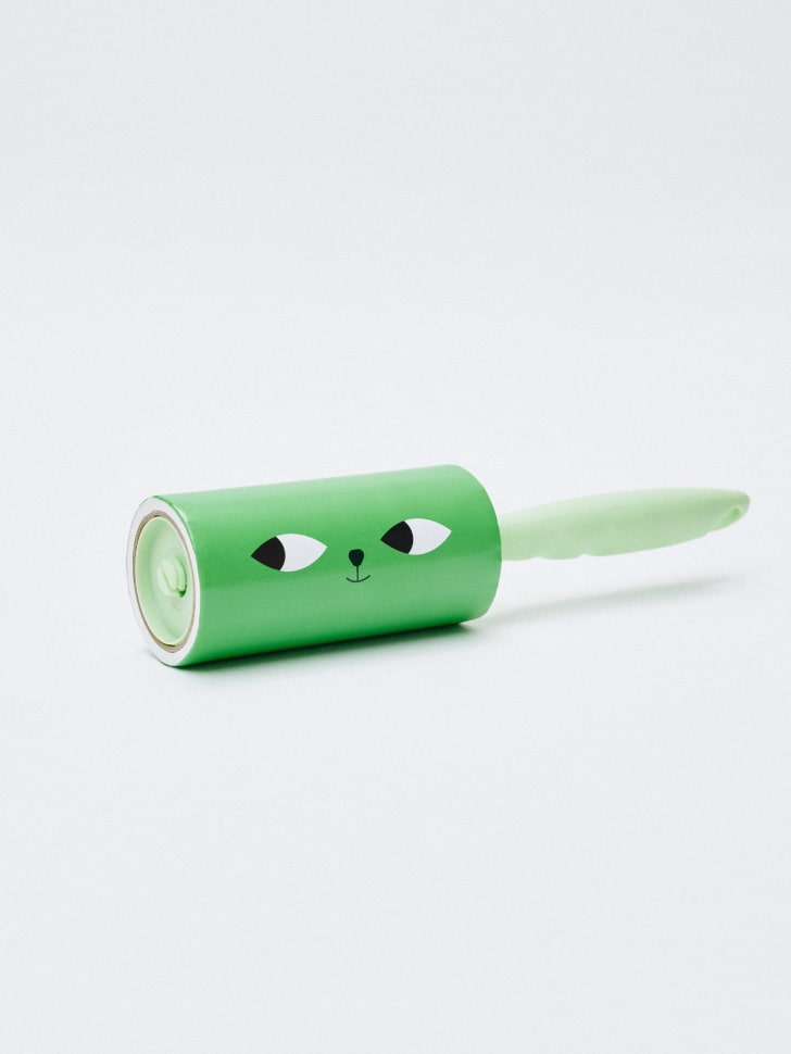 ролик для одежды с «вигге» 4680798439129 по акции