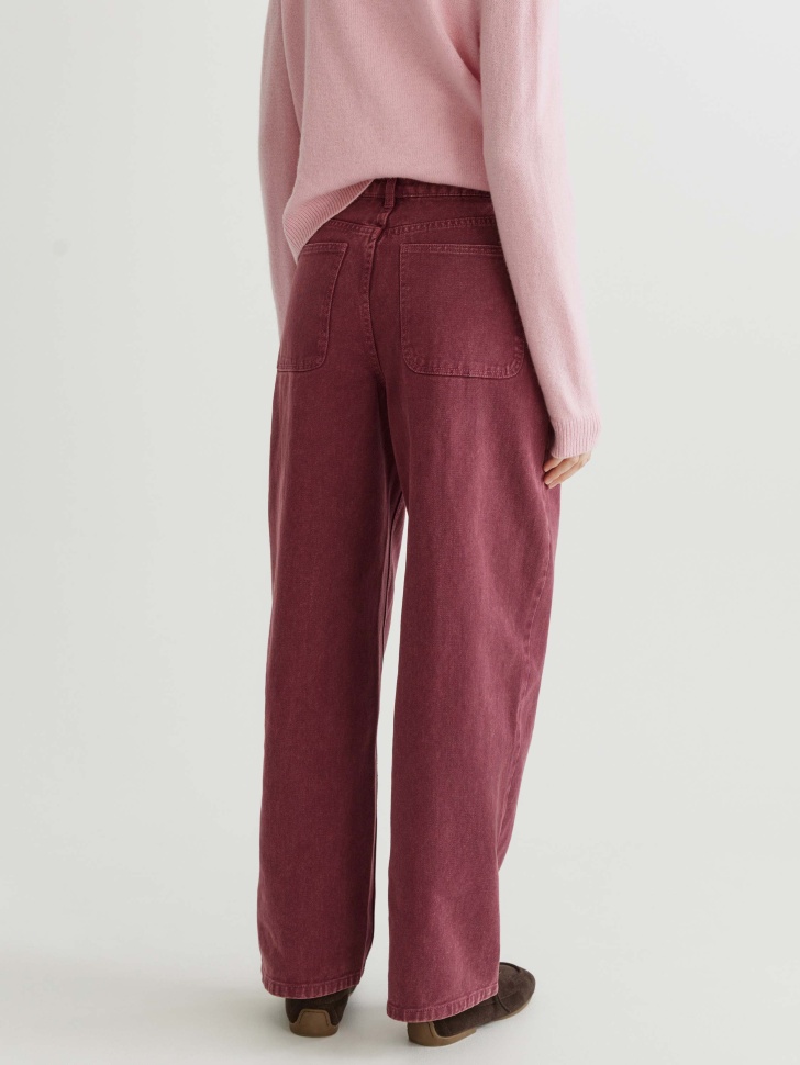 джинсы loose straight по цене 4599 руб вид справа