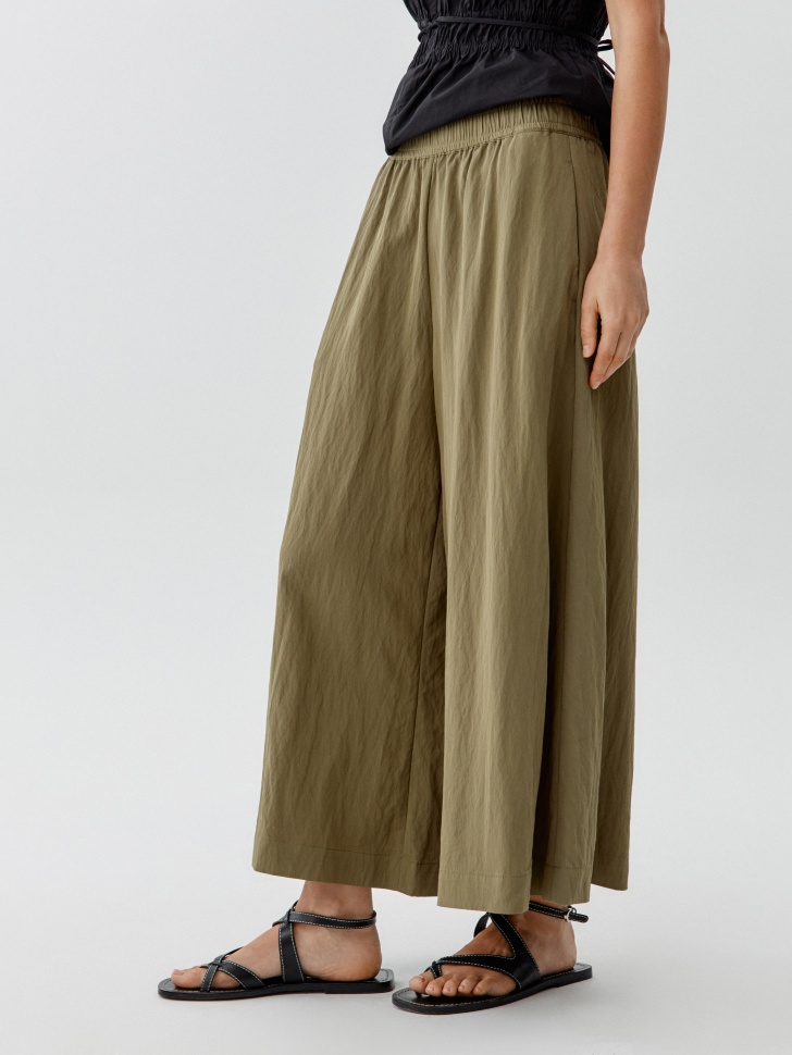 широкие брюки-кюлоты по цене 3299 руб вид справа