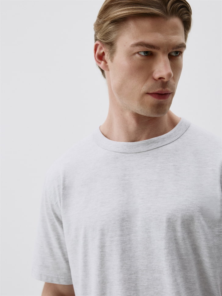 Футболка PETER REGULAR FIT базовая. Фото №4