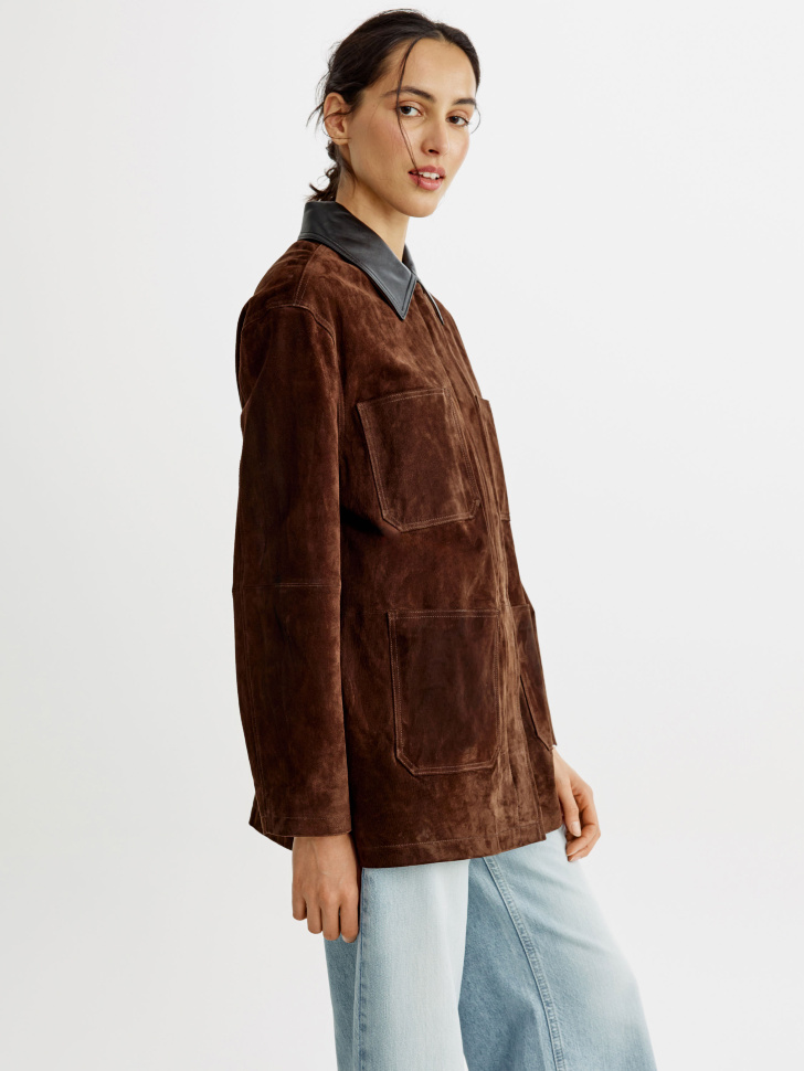 куртка из натуральной замши с кожаным воротником премиум качества по цене 34999 руб вид справа