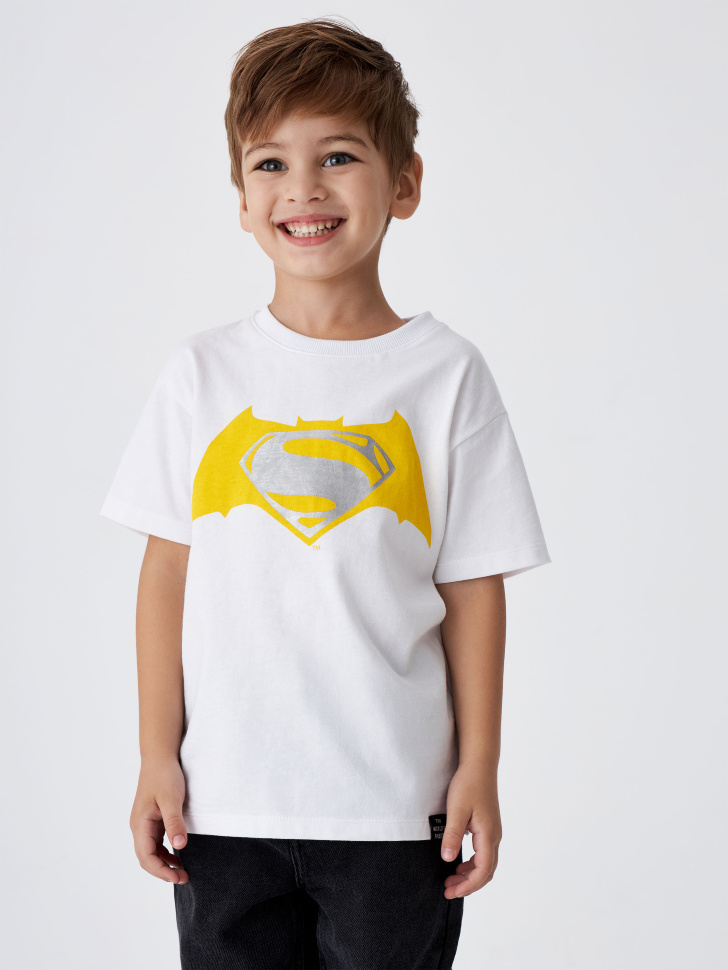 Белая футболка с принтом Batman и Superman для мальчиков (белый, 110)