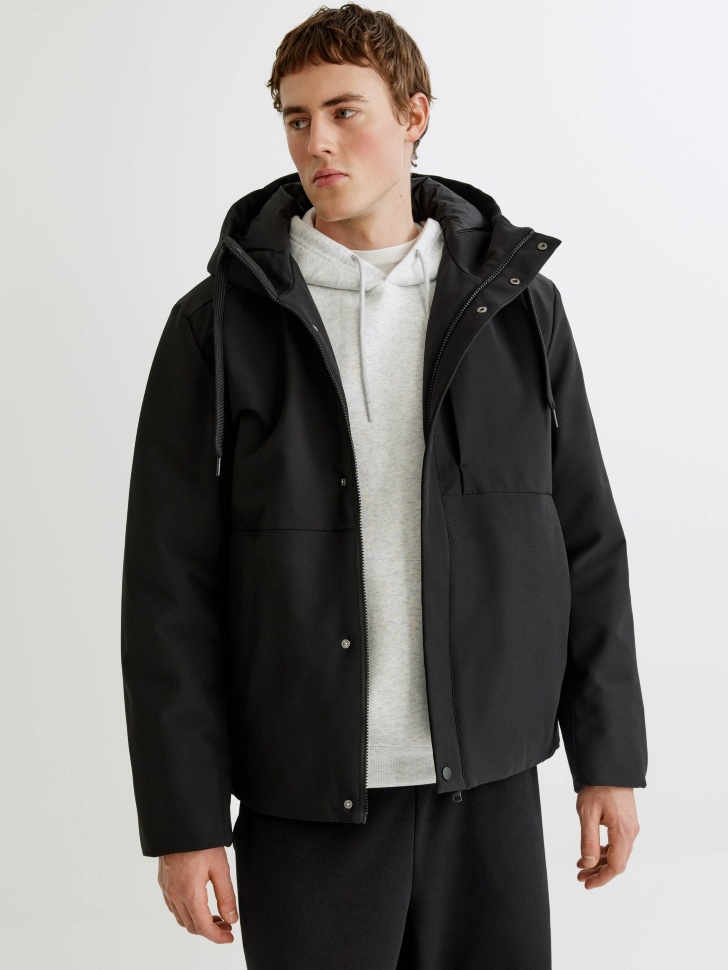 утепленная куртка с капюшоном из россии вид сбоку