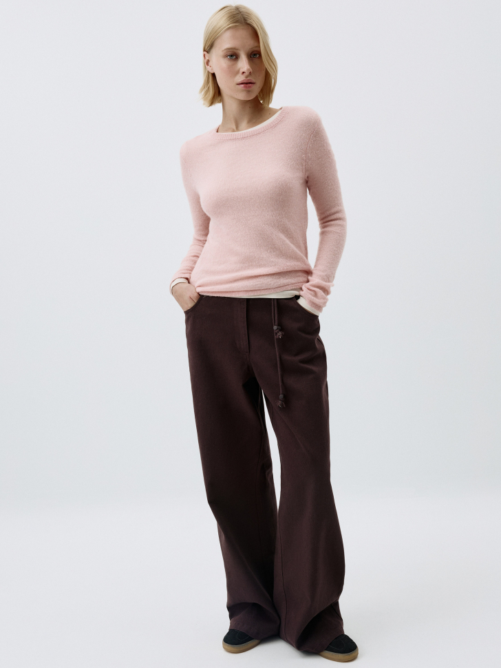 

Широкие брюки со шнурком на талии