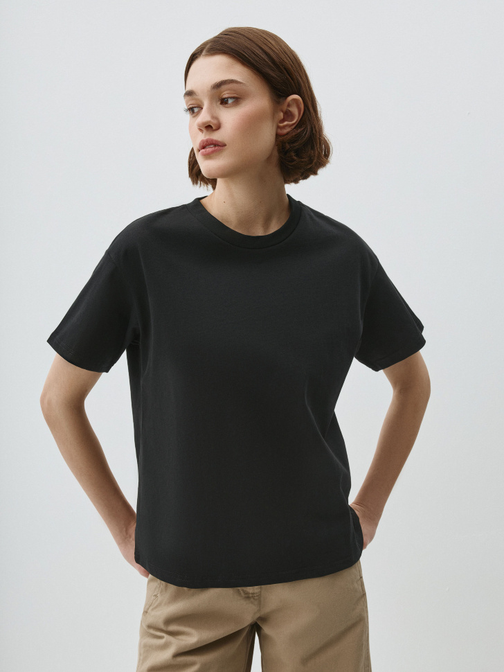 

Футболка KATE OVERSIZE FIT