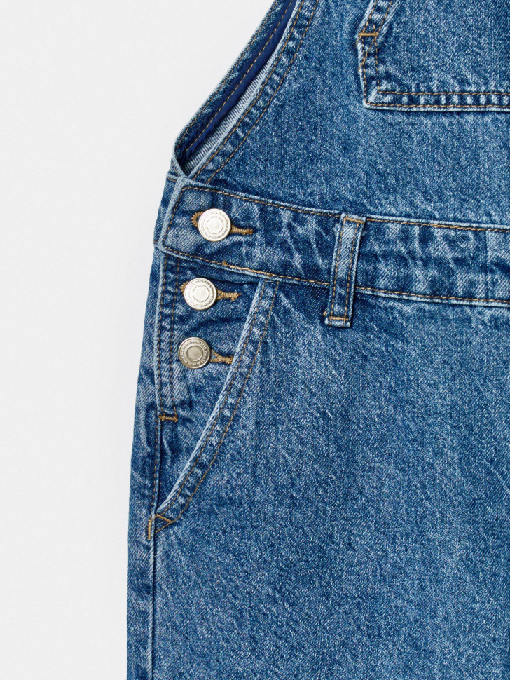 джинсовый комбинезон для девочек из хлопка спереди