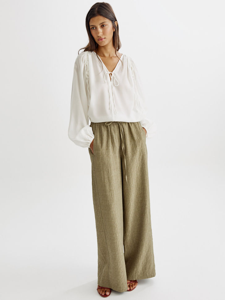 

Широкие брюки из жатой ткани, SL6803011501