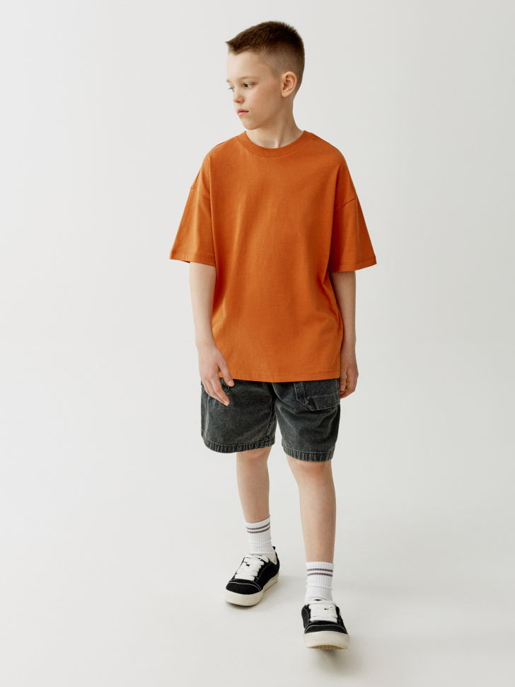 набор из базовых 2 футболок детских от бренда sela вид слева