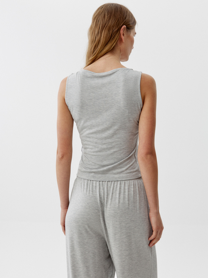 Товар с артикулом 4640611212384 вид сзади