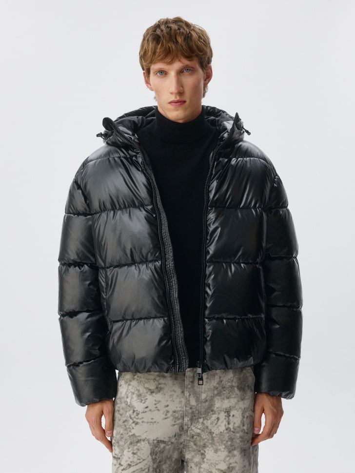 утепленная стеганая куртка с капюшоном 4680798631868 по распродаже