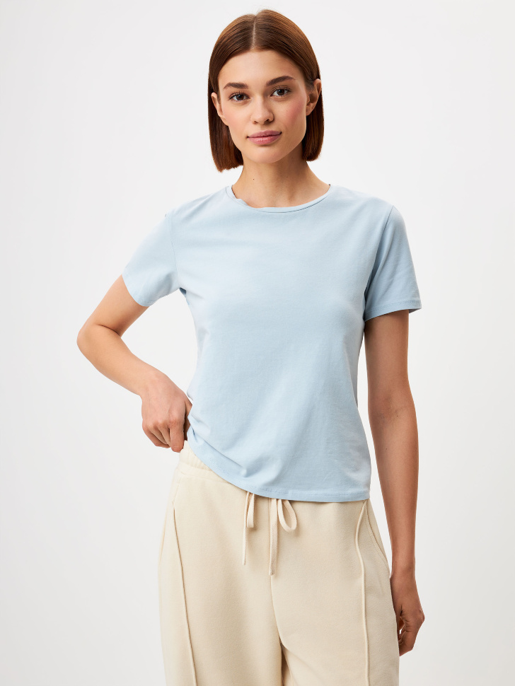 

Футболка EVA SLIM FIT