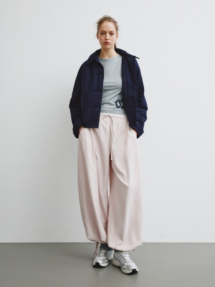 утепленная куртка с капюшоном из линейки  young от бренда sela вид слева