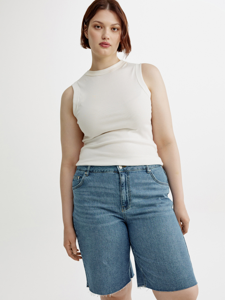 джинсовые шорты бермуды с высокой посадкой из джинсы и джинскота спереди